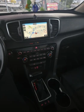 Kia Sportage 2.0crdi 4x4 keyless avtomat, снимка 17