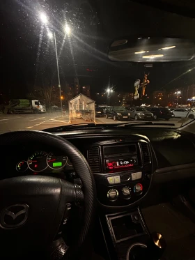 Mazda Tribute 2.3, снимка 2