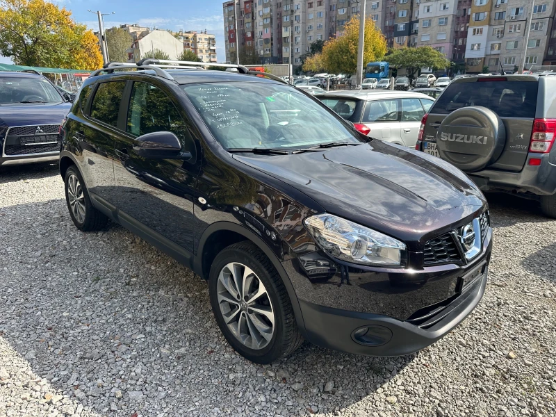 Nissan Qashqai 2.0i, снимка 1 - Автомобили и джипове - 47551644