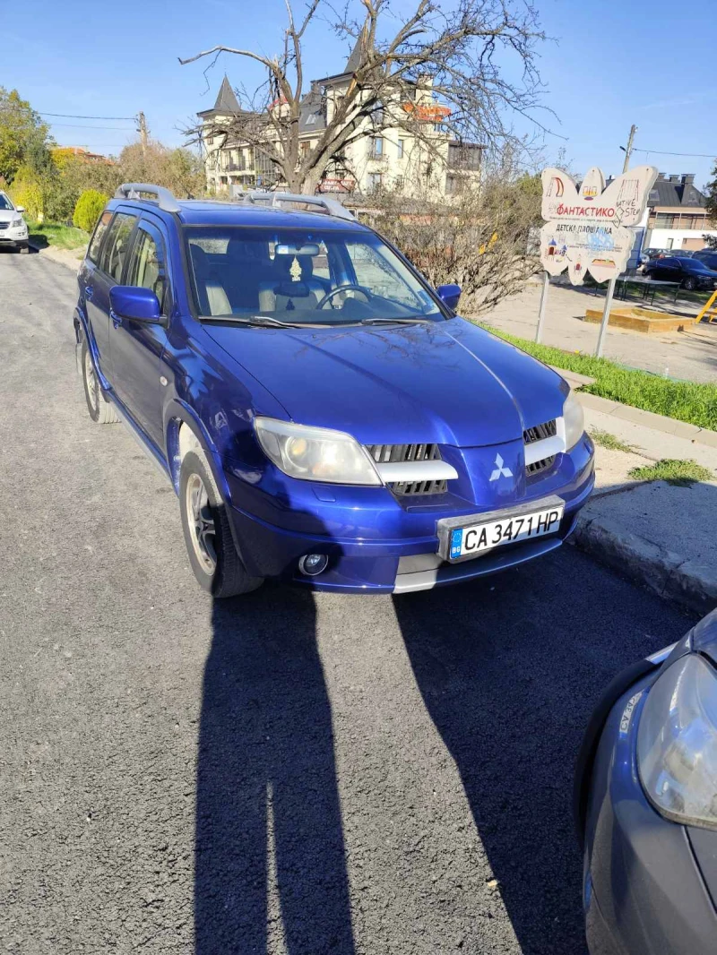 Mitsubishi Outlander, снимка 1 - Автомобили и джипове - 48011355