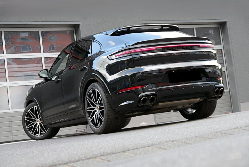 Porsche Cayenne GTS COUPE/FACELIFT/SPORT CHRONO/BOSE/PANO/360/MATR, снимка 5 - Автомобили и джипове - 51835354