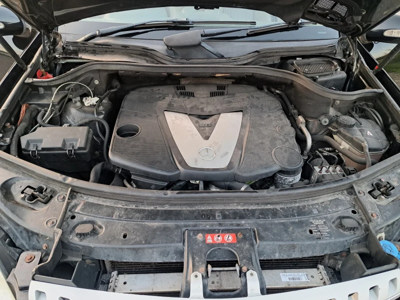 Mercedes-Benz GL 320 V6 7g OFFRoad, снимка 16 - Автомобили и джипове - 52730716