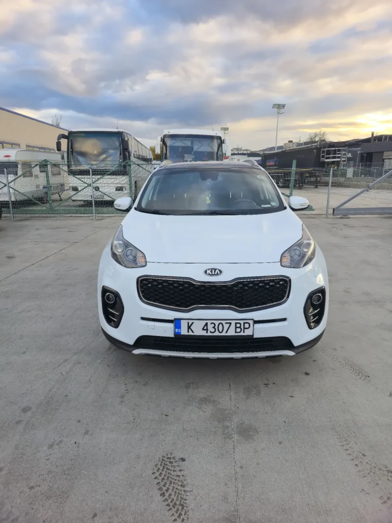 Kia Sportage 2.0crdi 4x4 keyless avtomat, снимка 2 - Автомобили и джипове - 52381373