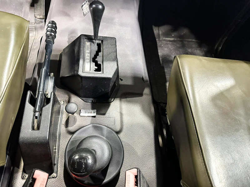 Mercedes-Benz G 230 230, снимка 13 - Автомобили и джипове - 52400231