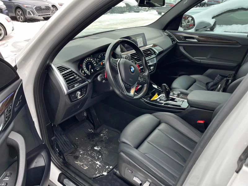 BMW X3 30i* ДИГИТАЛНО* ТАБЛО* ПОДГРЕВ* КАМЕРА* КЕЙЛЕС, снимка 7 - Автомобили и джипове - 53172237