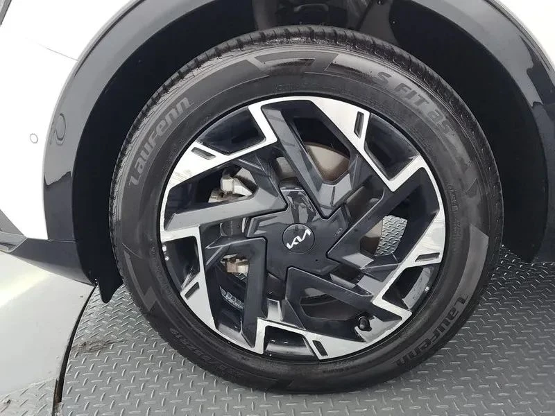 Kia Sportage, снимка 5 - Автомобили и джипове - 56730431