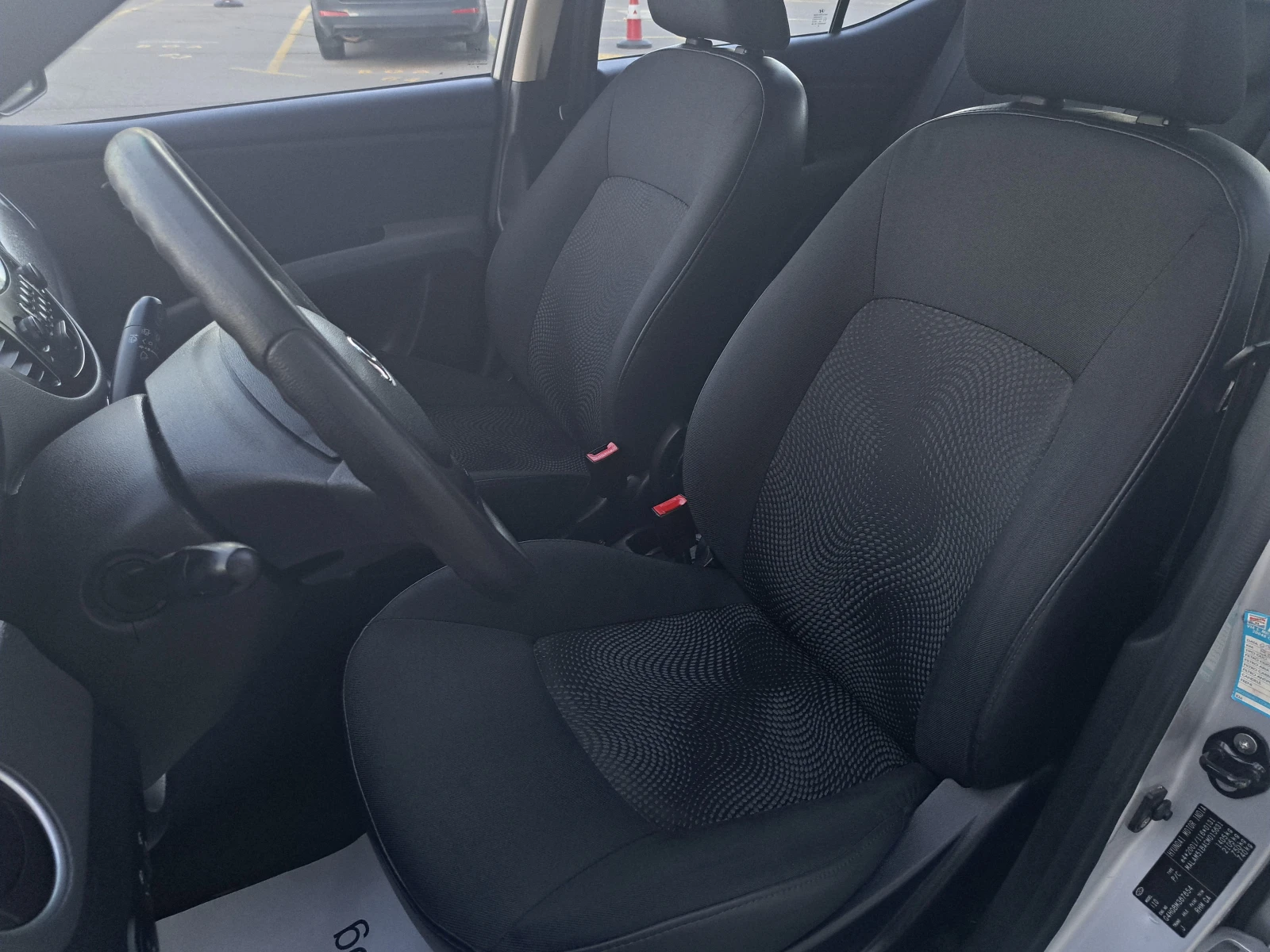 Hyundai I10 * 125 ХИЛ.KM.* TOP* ИТАЛИЯ* , снимка 11 - Автомобили и джипове - 46973692