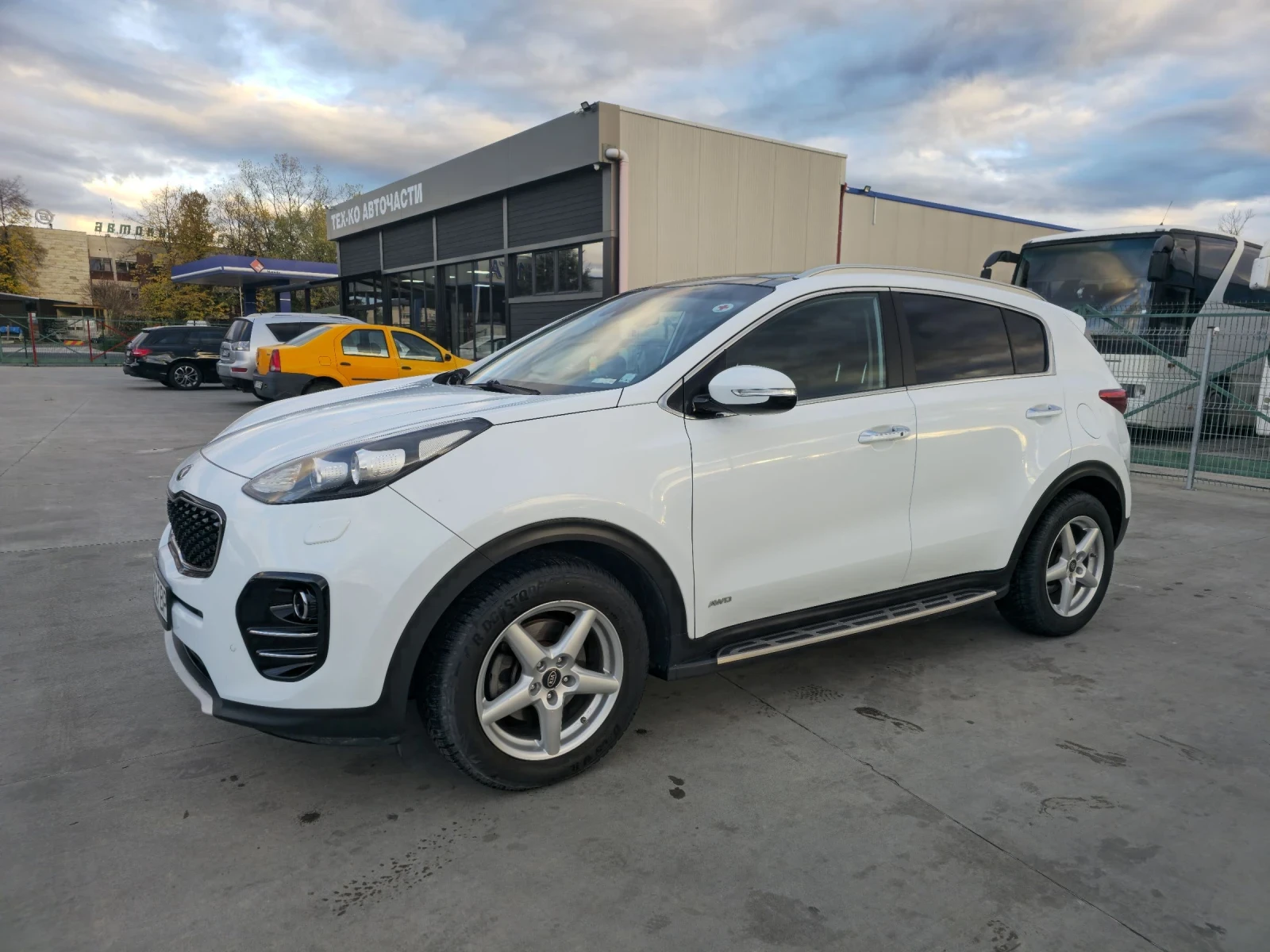 Kia Sportage 2.0crdi 4x4 keyless avtomat - изображение 8
