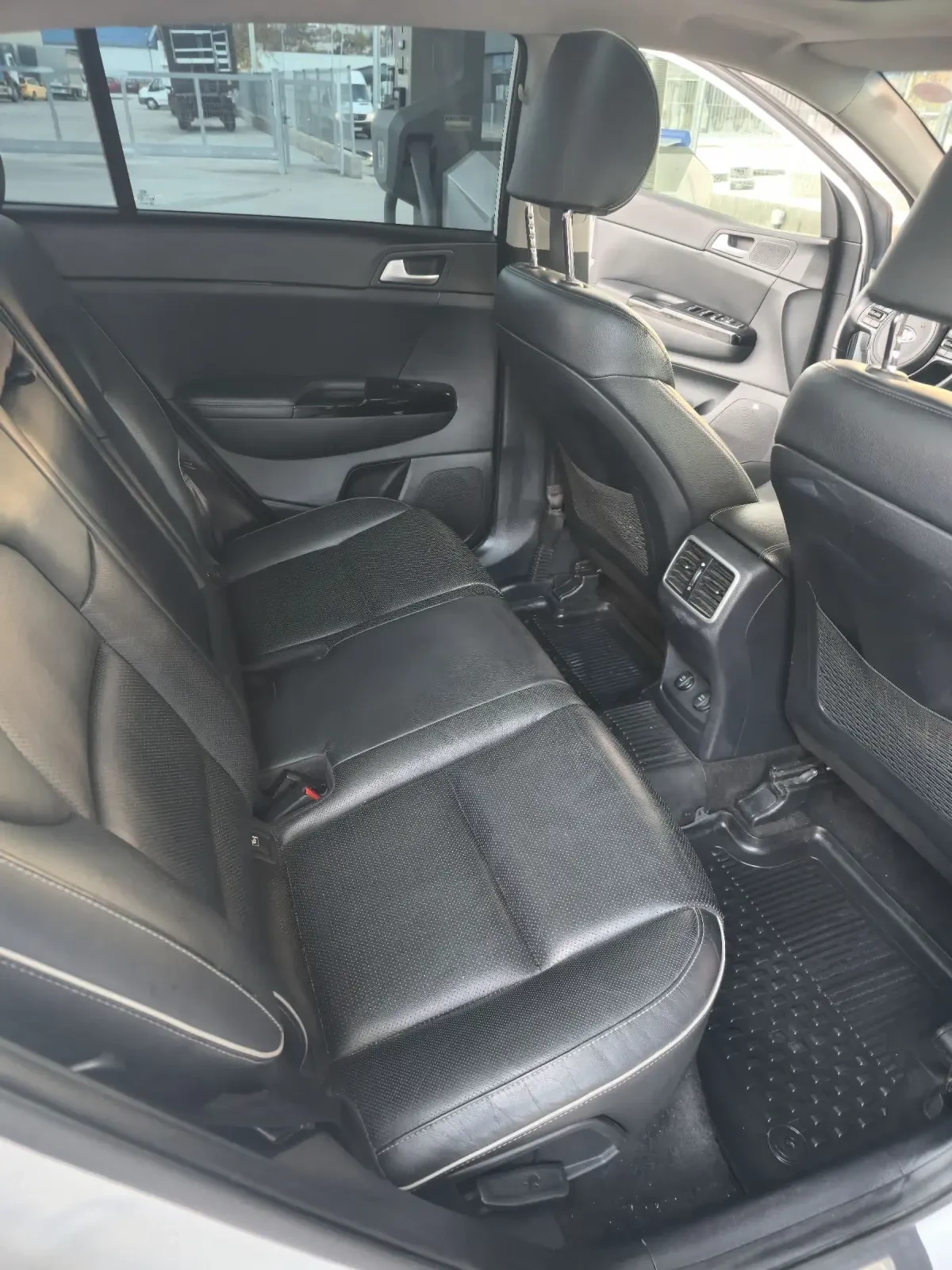 Kia Sportage 2.0crdi 4x4 keyless avtomat | Mobile.bg   14