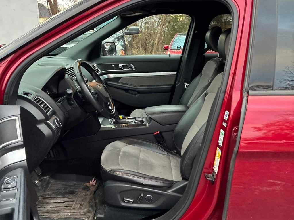 Ford Explorer XLT 2017 * CARFAX *    | Mobile.bg   11