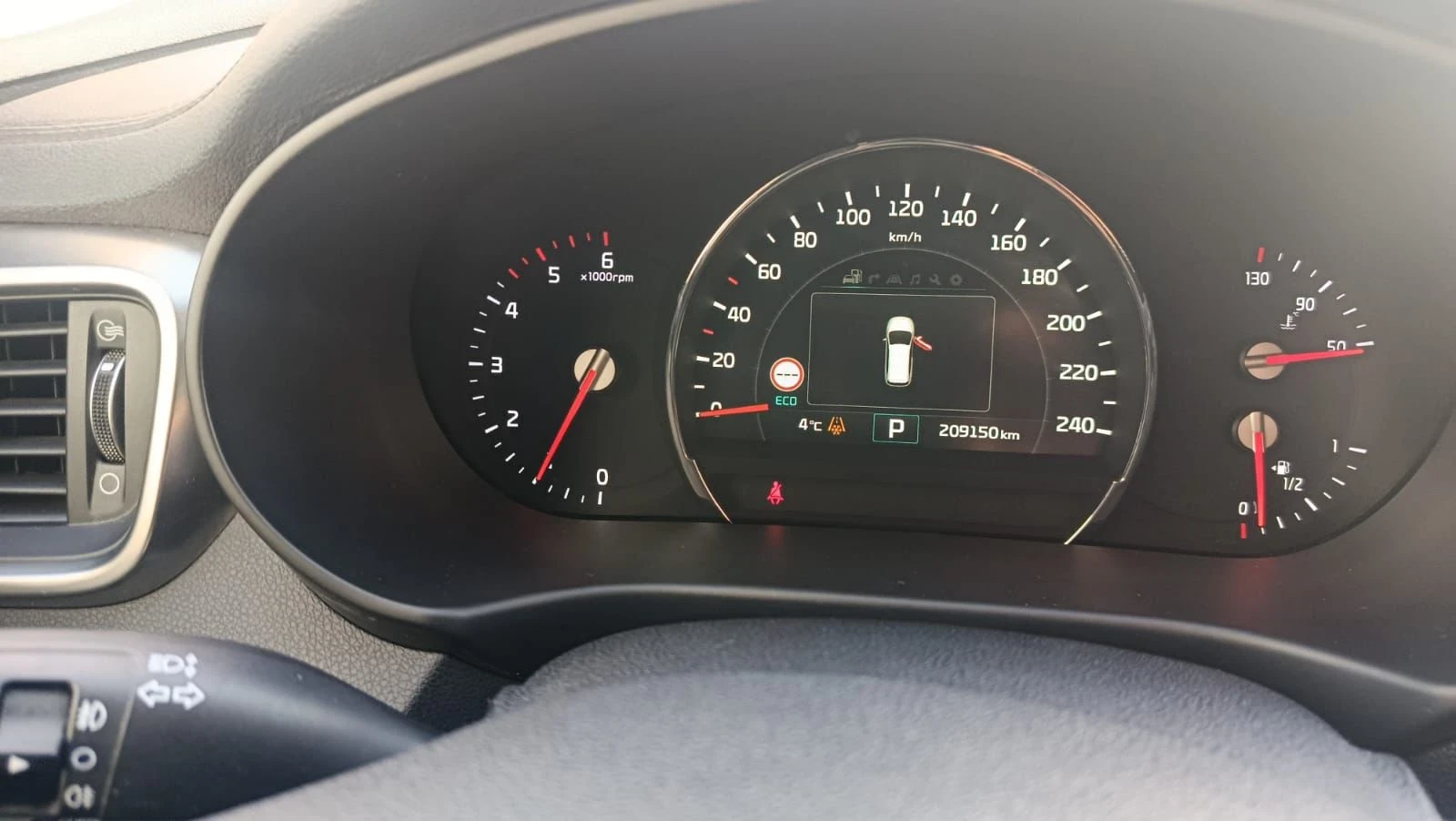 Kia Sorento 6+ 1* LED* PANORAMA* КОЖА* КАМЕРА* ПОДГРЕВ*  - изображение 10