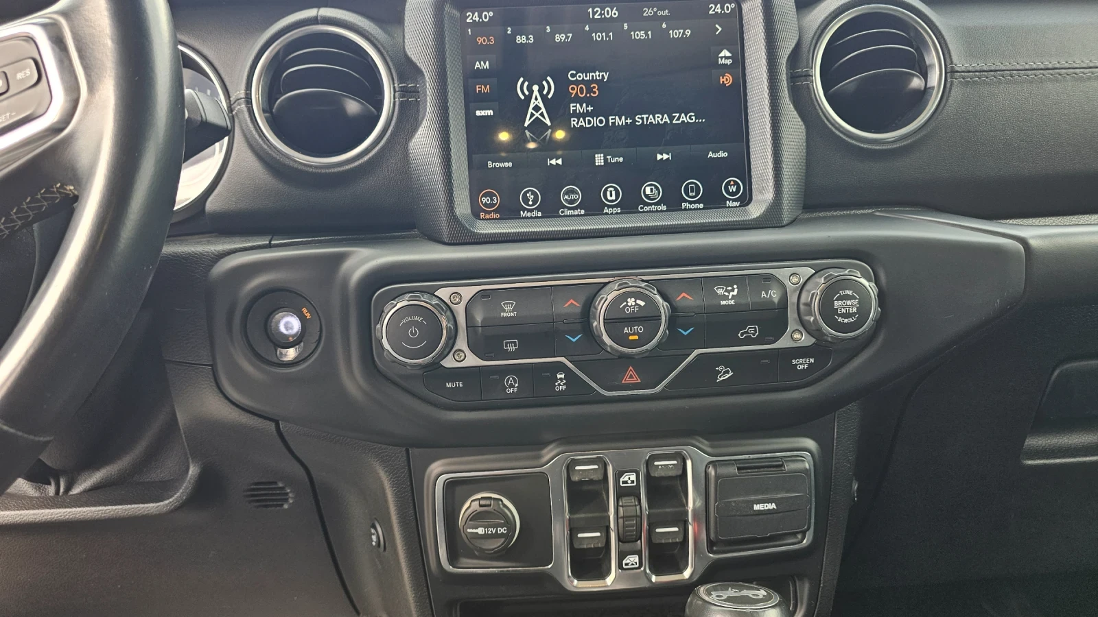 Jeep Wrangler SAHARA | Mobile.bg � ����������� 14