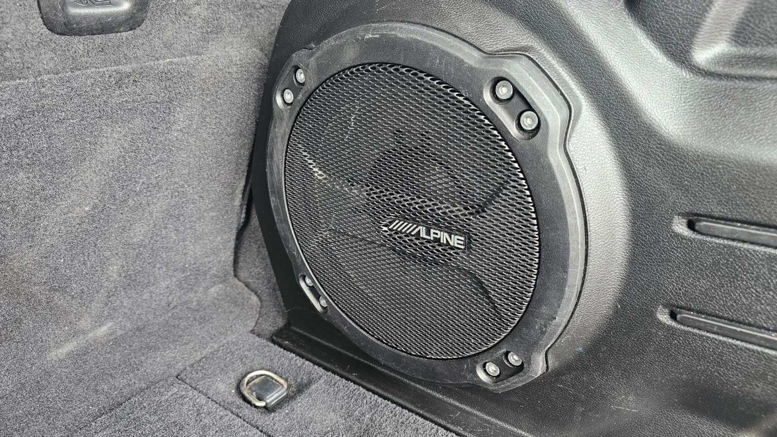 Jeep Wrangler SAHARA | Mobile.bg � ����������� 16