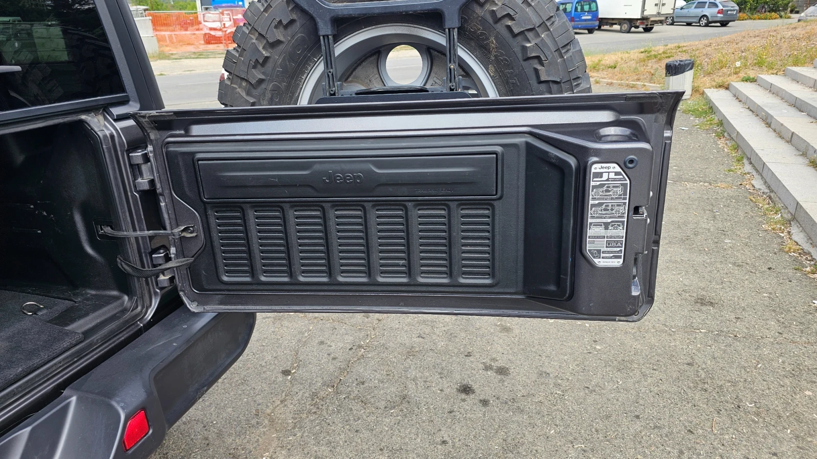 Jeep Wrangler SAHARA | Mobile.bg � ����������� 7
