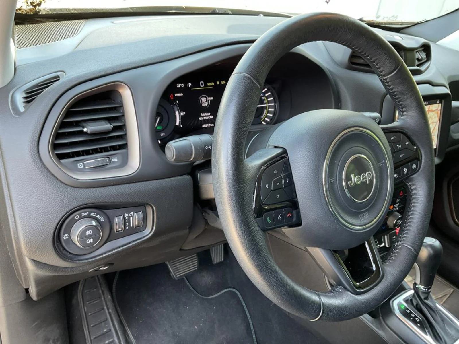 Jeep Renegade 1.3 Upland AWD Navi, снимка 9 - Автомобили и джипове - 56270355