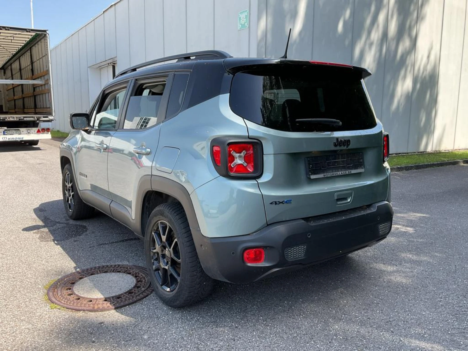 Jeep Renegade 1.3 Upland AWD Navi, снимка 6 - Автомобили и джипове - 56270355