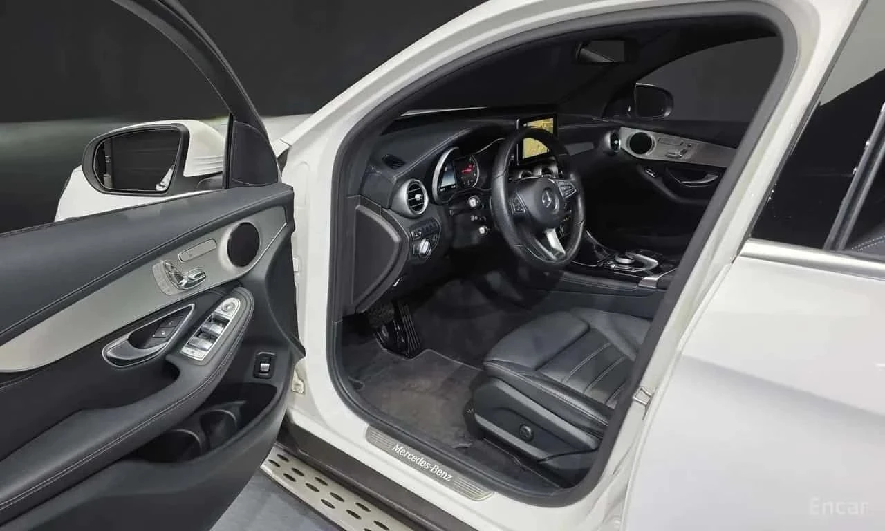 Mercedes-Benz GLC, снимка 10 - Автомобили и джипове - 56737043