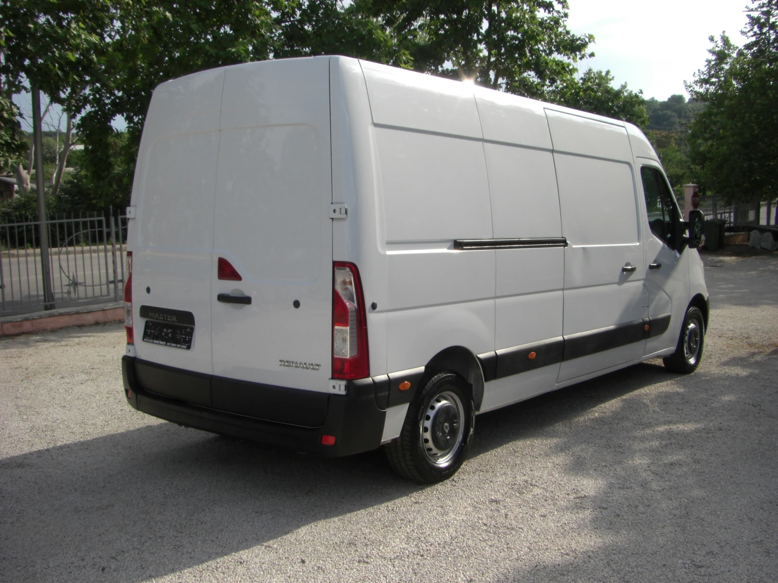 Renault Master 2.3dci ПЛЮСОВ 7* C MAXI, снимка 4 - Бусове и автобуси - 54394692