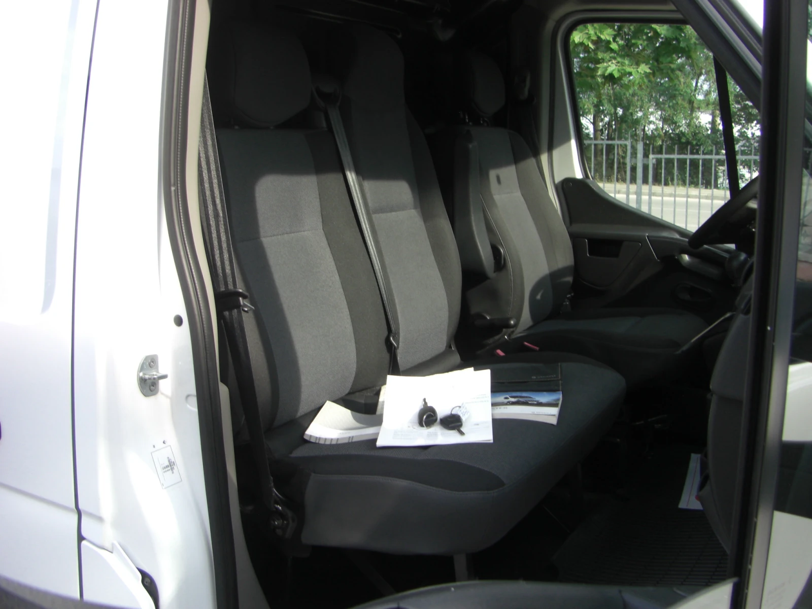 Renault Master 2.3dci ПЛЮСОВ 7* C MAXI, снимка 13 - Бусове и автобуси - 54394692