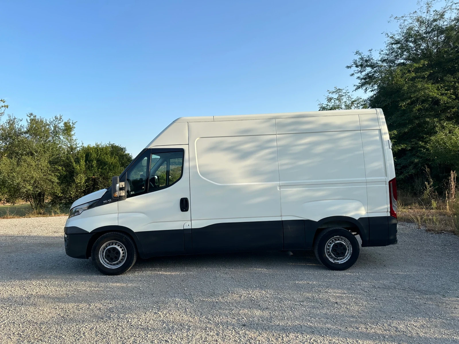 Iveco Daily 35S13 L2H2 2.3, снимка 8 - Бусове и автобуси - 55894601