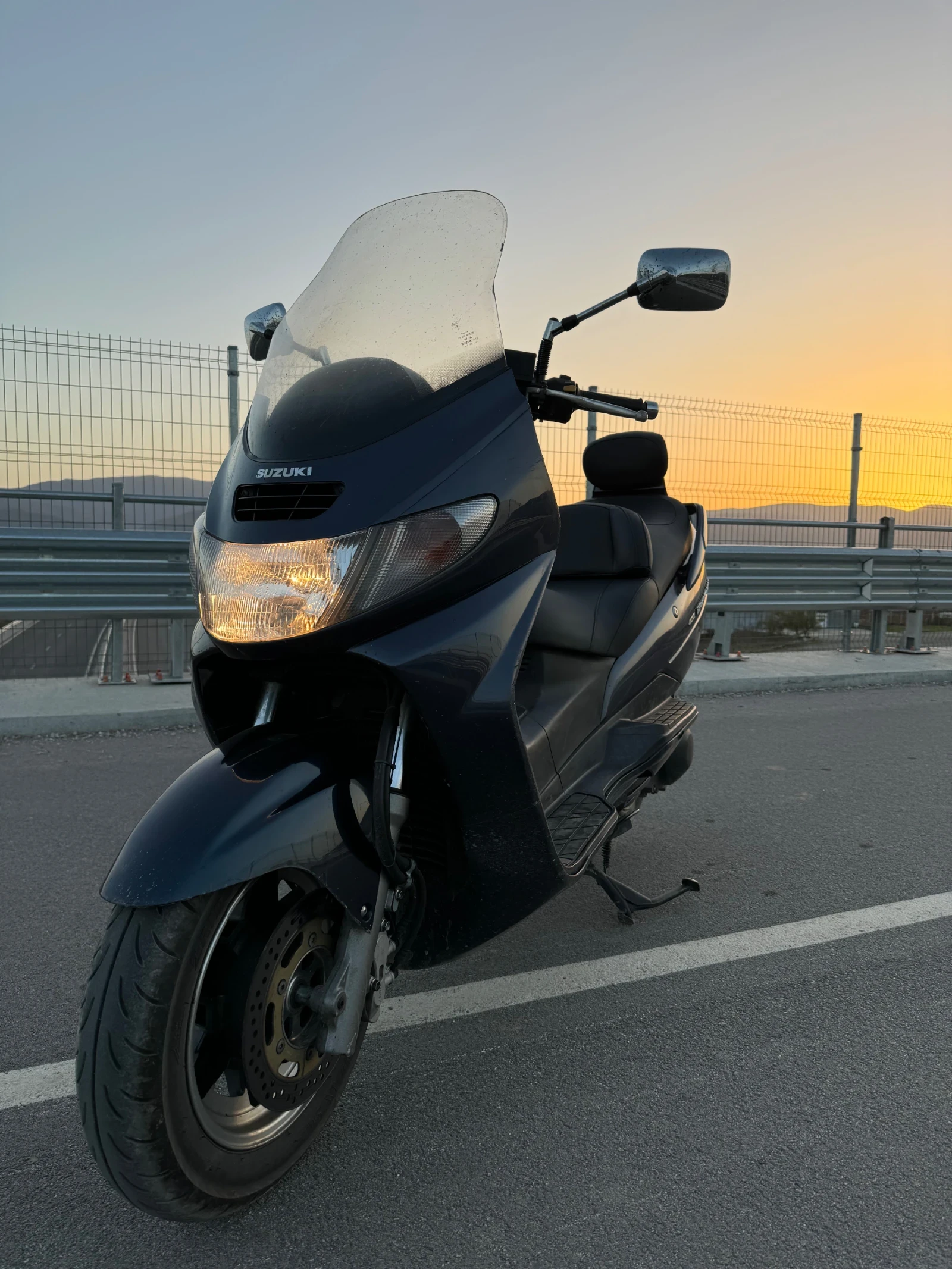 Suzuki Burgman AN 400 - изображение 9