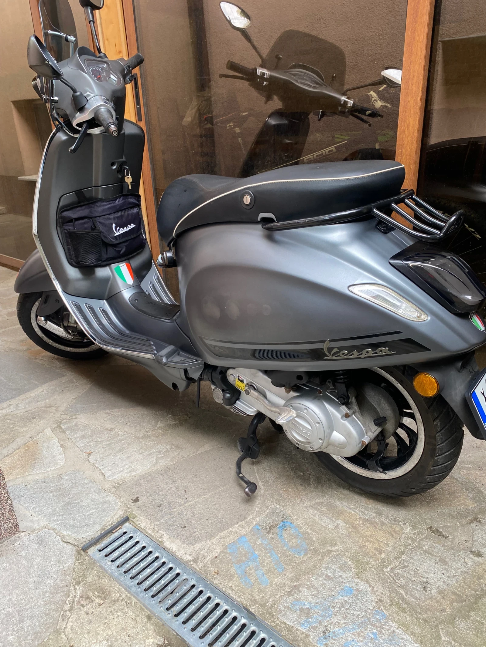 Vespa Sprint, снимка 4 - Мотоциклети и мототехника - 54727749