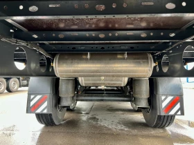 Полуремарке Schwarzmuller J-Serie, 5550kg, боге, Goodyear, снимка 7
