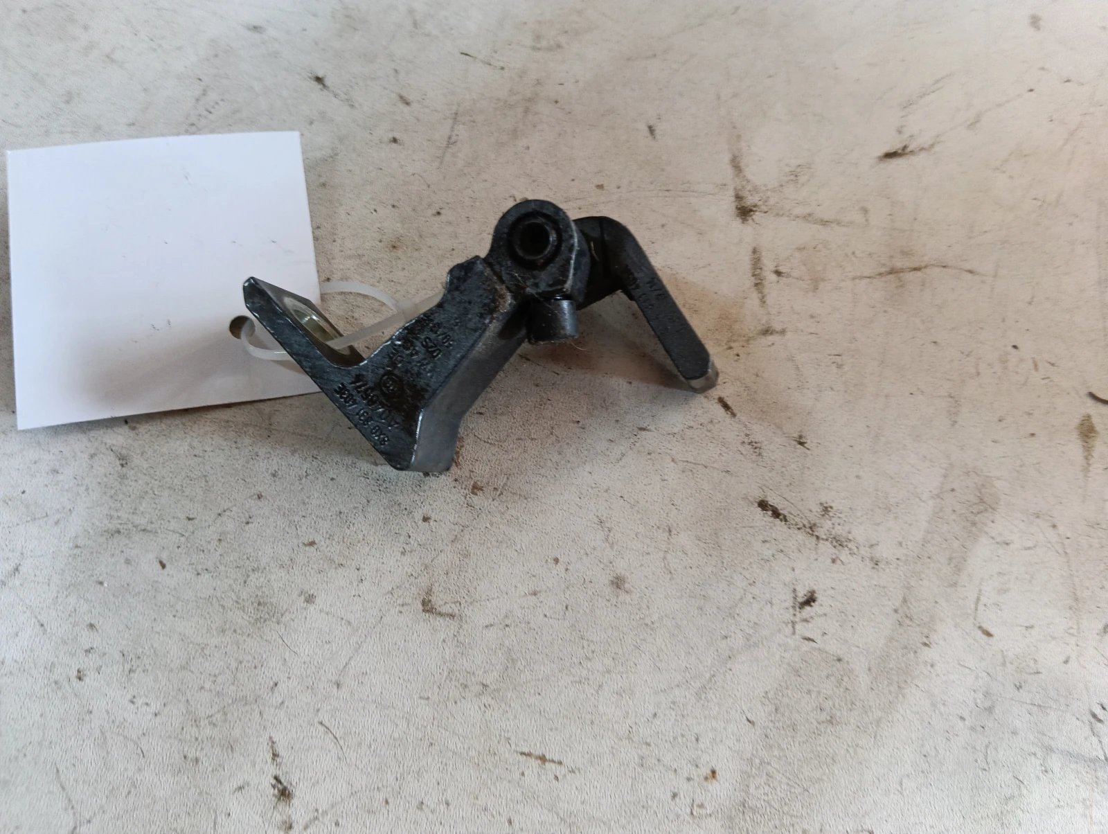 панта предна лява 8X0831403E 8X4838405A ТЪМНО СИВ Audi A3
