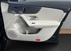 Mercedes-Benz CLA 180, снимка 8