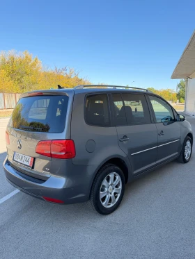 VW Touran 1.9 TDI BlueMotion, снимка 3