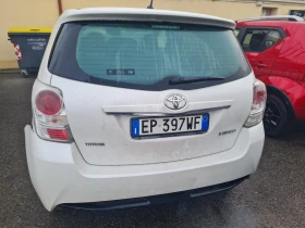 Toyota Verso 2.0D, снимка 2