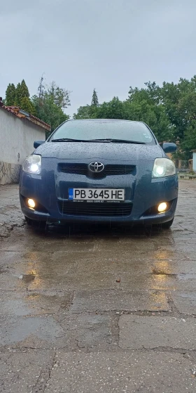     Toyota Auris 2.0