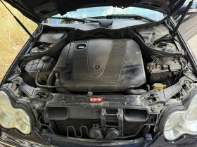 Mercedes-Benz 220, снимка 7