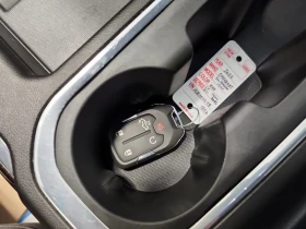 Chevrolet Silverado 5.3L * LT TRAIL BOSS CREW CAB SHORT BED * CARFAX * - 29700 € / 58088.15 лв. - 95329174 10