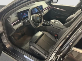 BMW i5 eDrive40* Carbon* Pano* H/K* Memory* HuD - 44998 € / 88008.44 лв. - 15222588 5