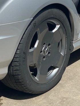 ����� �� �������� �� Mercedes-Benz S 600 5.5 L V12 biturbo