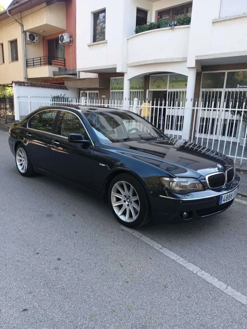 BMW 750, снимка 1 - Автомобили и джипове - 47371369