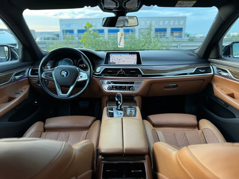 BMW 740 d= xDrive= Luxury Line= Head Up= Soft Close= Night, снимка 10 - Автомобили и джипове - 47643402