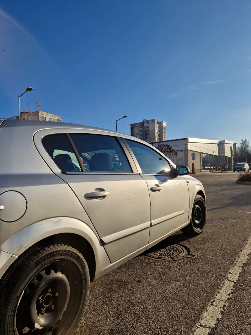 Opel Astra H 1.7 CDTI, снимка 3 - Автомобили и джипове - 48836660