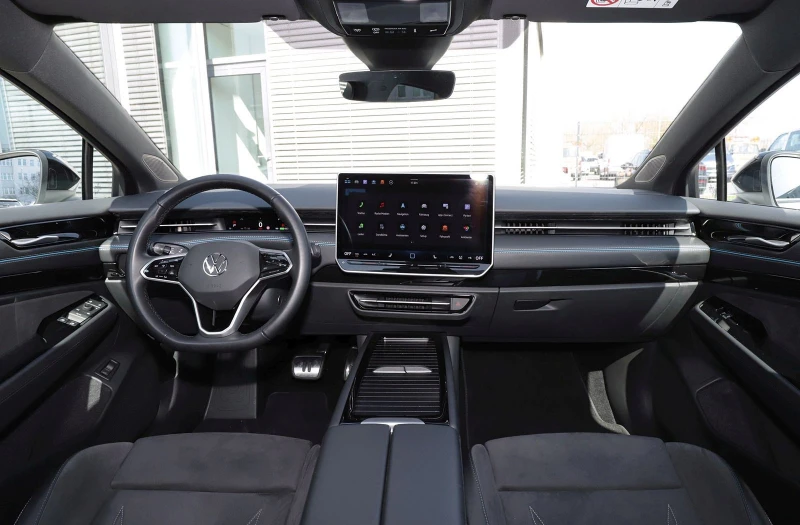 VW ID.7 PRO/286HP/MATRIX/NAVI/CAM/ACC/MASSAGE/360/488v, снимка 8 - Автомобили и джипове - 50432232