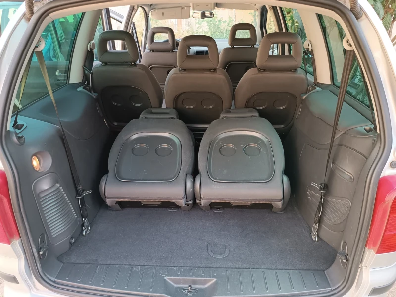 Seat Alhambra 2.0 бензин , снимка 7 - Автомобили и джипове - 51373349