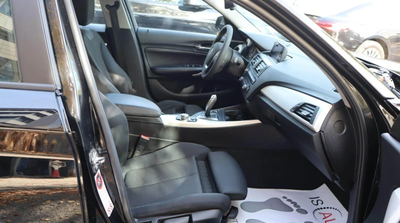 BMW 116 d/PDC/Navi/Cruise Control/Sport/Автоматик, снимка 9 - Автомобили и джипове - 52485449