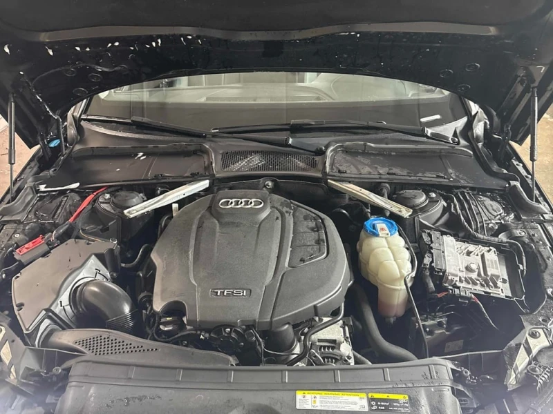 Audi A4 2018 Progressiv * CARFAX * БЕЗ ПЪРВОНАЧАЛНА ВНОСКА, снимка 10 - Автомобили и джипове - 52878797