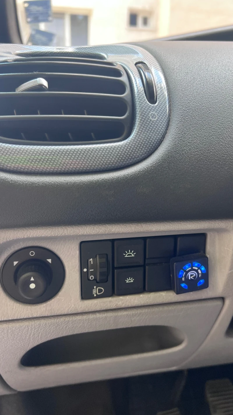 Citroen Xsara picasso, снимка 6 - Автомобили и джипове - 52935032