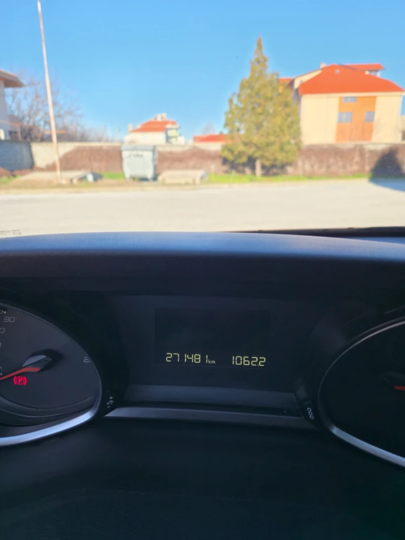 Peugeot 308, снимка 9 - Автомобили и джипове - 52946809