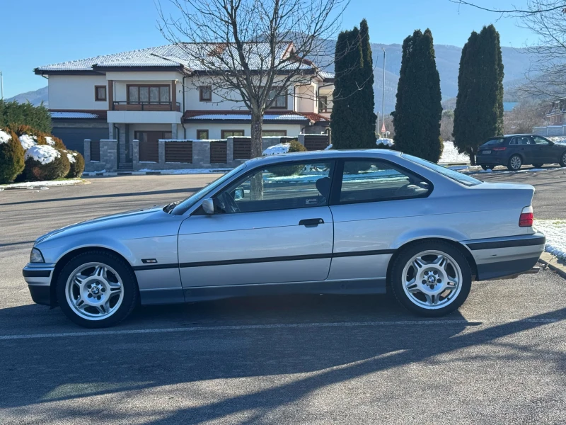 BMW 320 Купе ТОП!, снимка 4 - Автомобили и джипове - 53131478