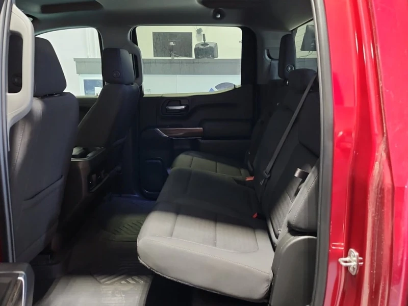 Chevrolet Silverado 5.3L * LT TRAIL BOSS CREW CAB SHORT BED * CARFAX *, снимка 8 - Автомобили и джипове - 53439697