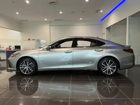 Lexus ES 300 Нов Автомобил - Luxury- 15 години гаранция - изображение 8