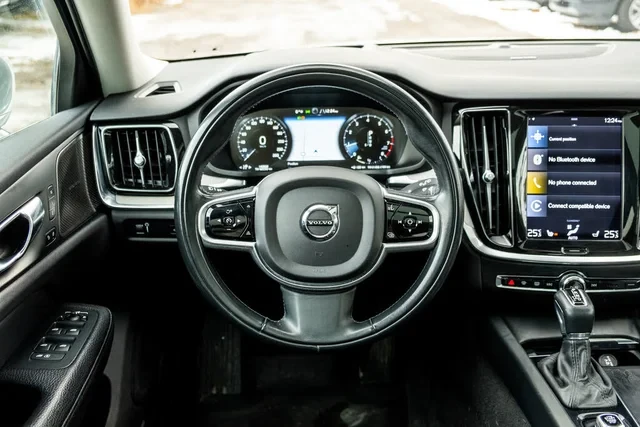 Volvo V60 T5 AWD* АвтоКредит* (ЦЕНА ДО БГ) - изображение 8