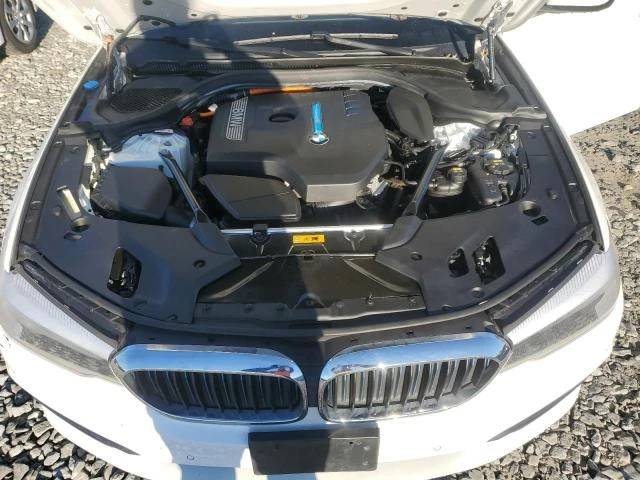 BMW 530E 2.0L 4 ALL WHEEL DRIVE | Mobile.bg � ����������� 11